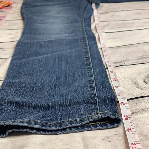 Old Navy Flirt Jeans - Picture 10 of 11